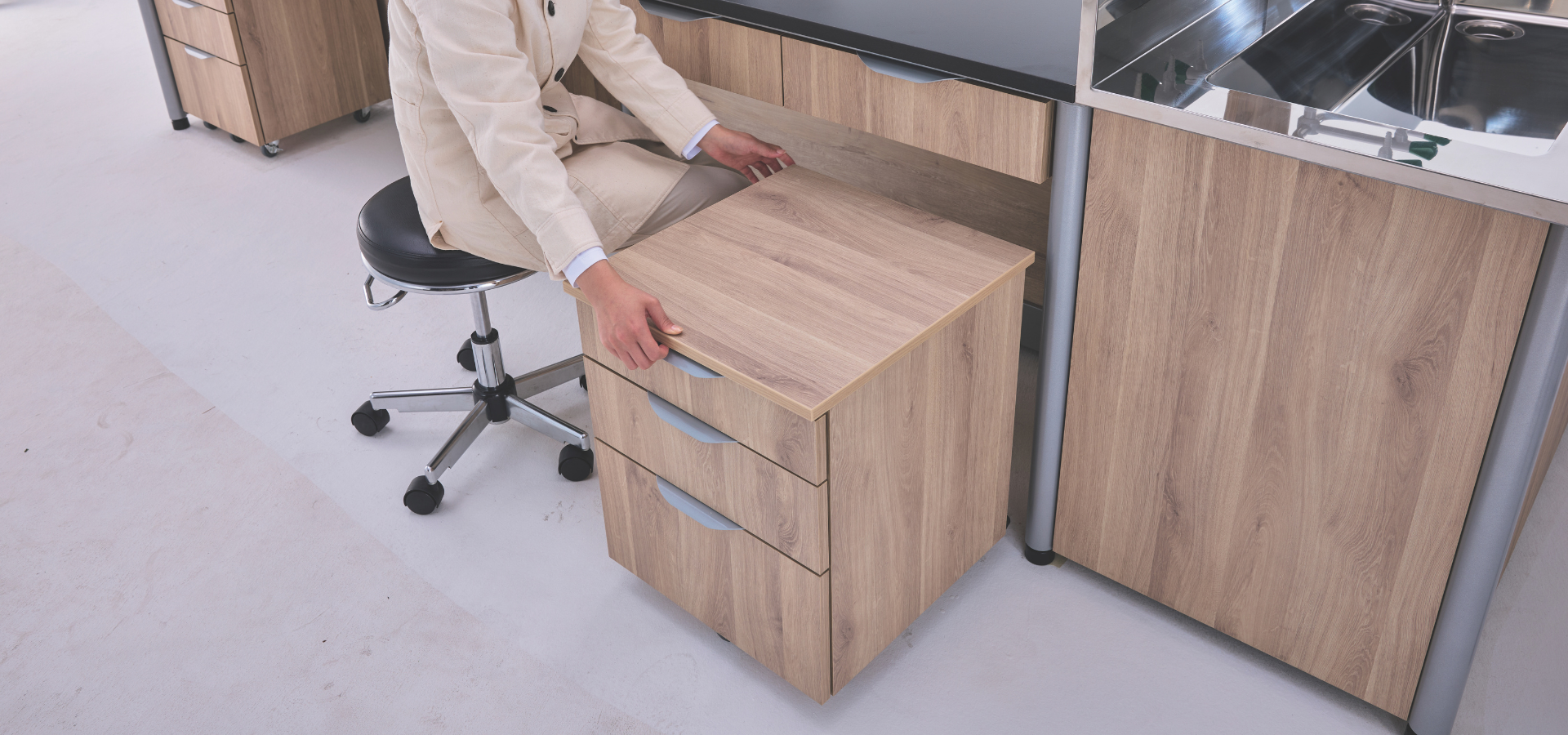 移動式の収納ユニット